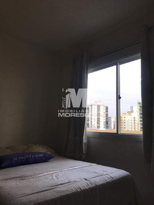 Apartamento à venda no bairro Centro: 